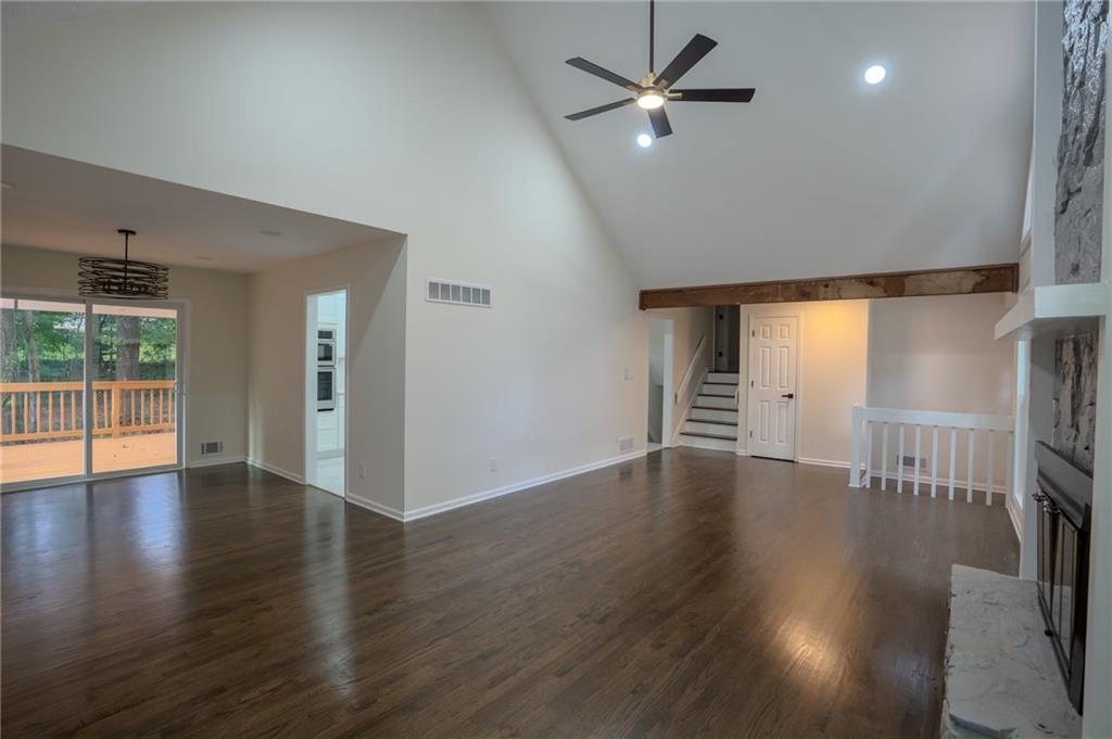 2761 Pine Cone Lane Property Photo 9