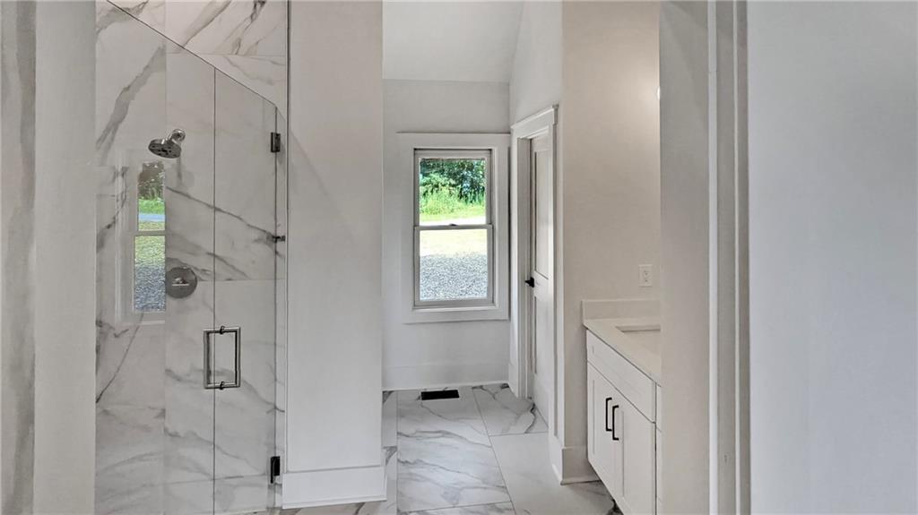5510 Monument Road Property Photo 12