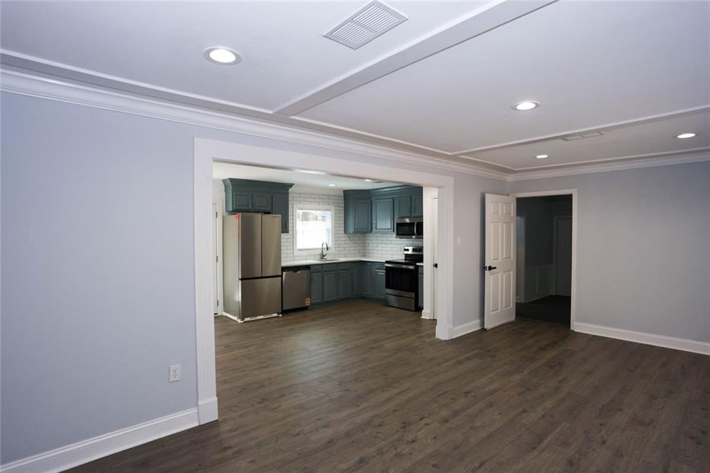 1508 Peachcrest Road Property Photo 6