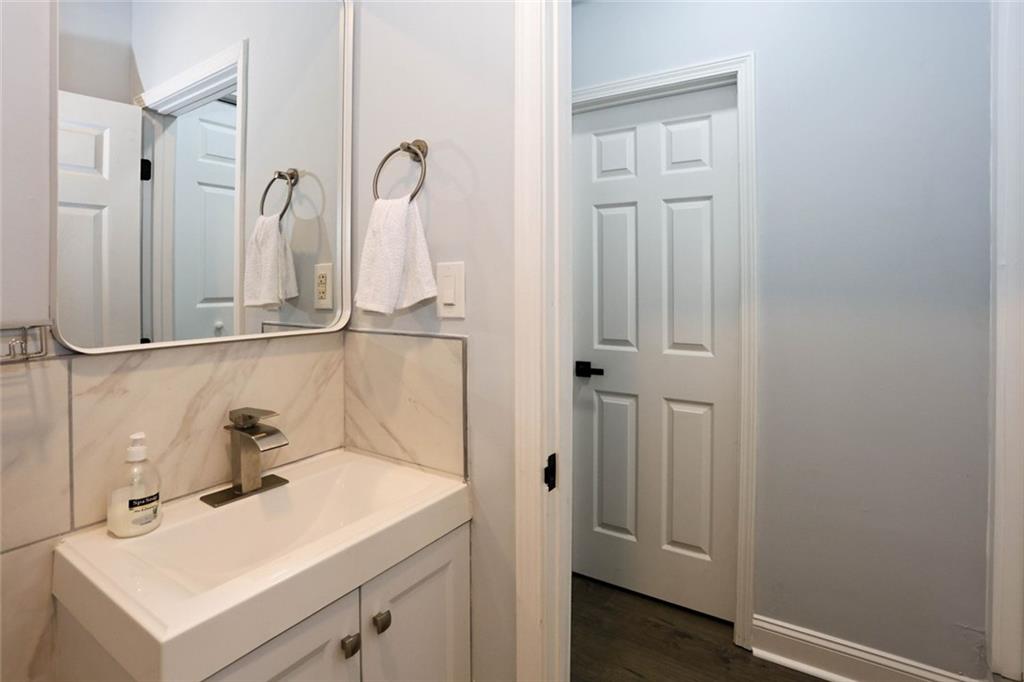 1508 Peachcrest Road Property Photo 19
