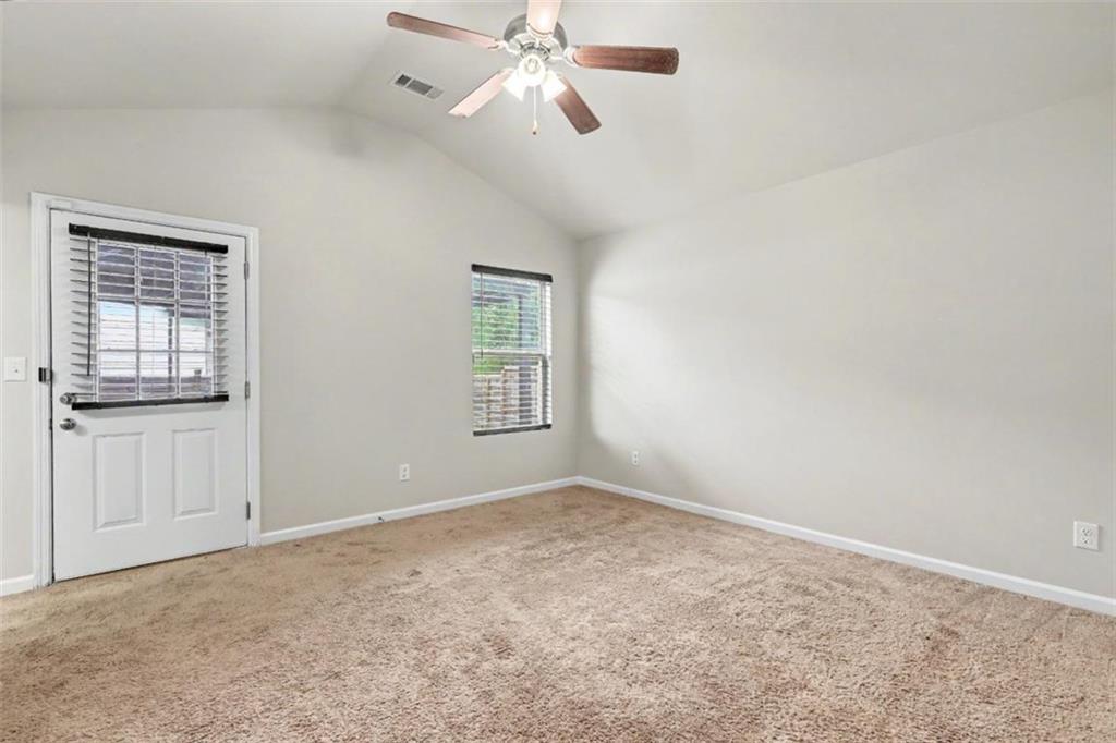 2362 Glebe Court Property Photo 6