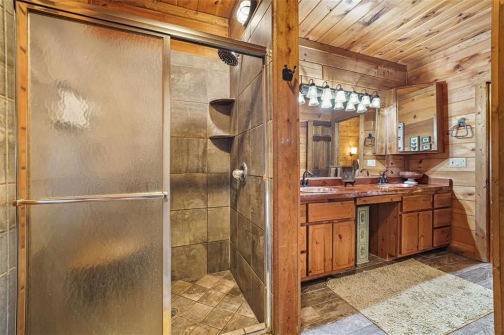 58 River Road Property Photo 34