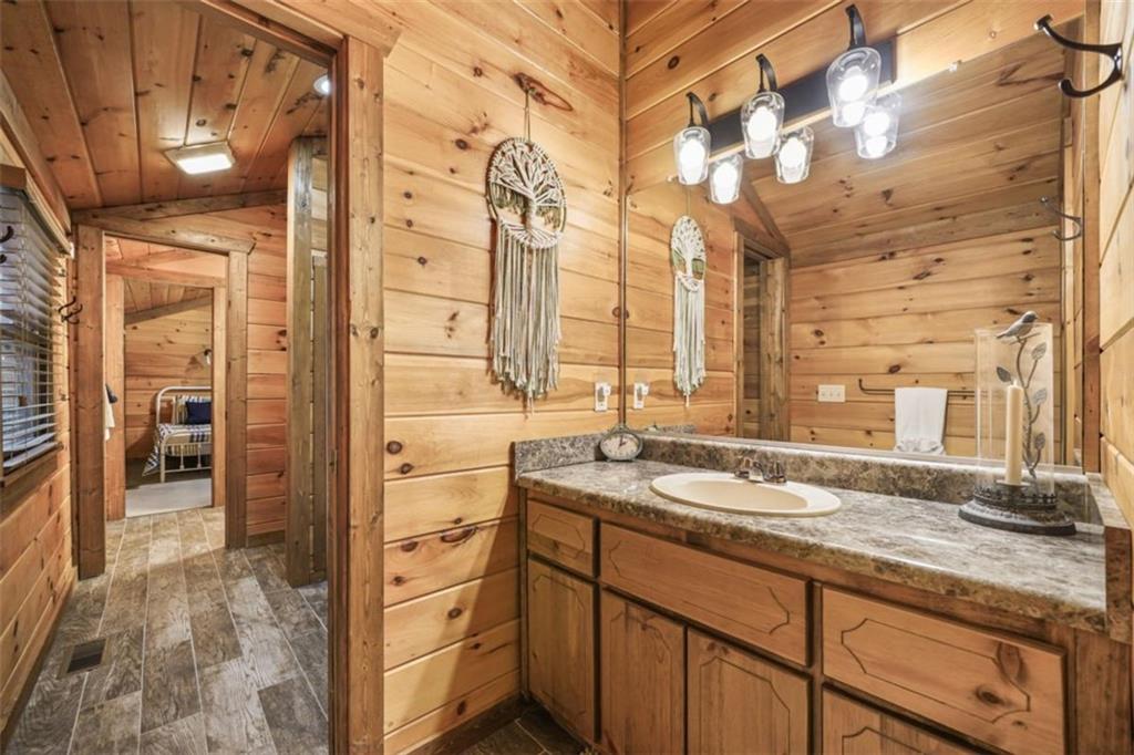58 River Road Property Photo 43