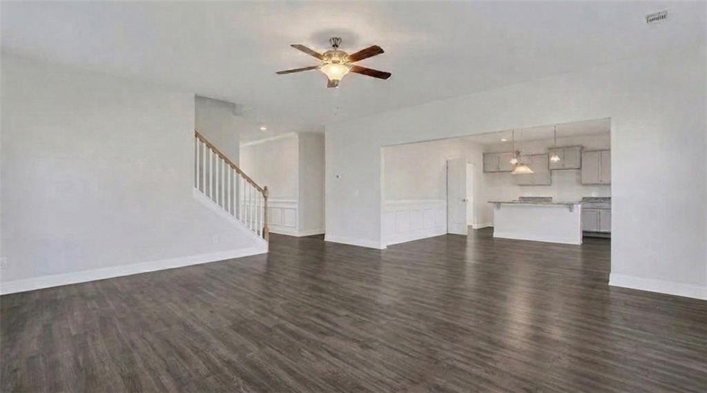 9 Sago Palm Way Property Photo 2