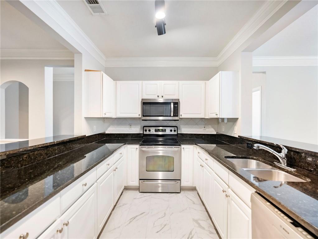 5207 Westchester Ridge Ne Property Photo 6