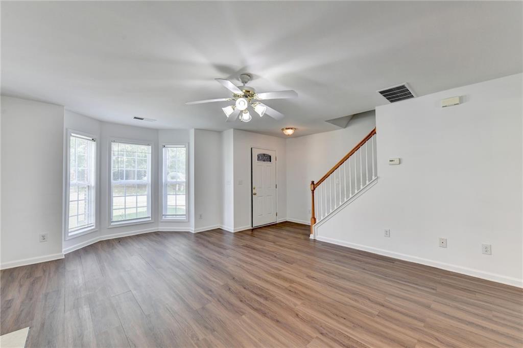 6383 Grand Hickory Drive Property Photo 7