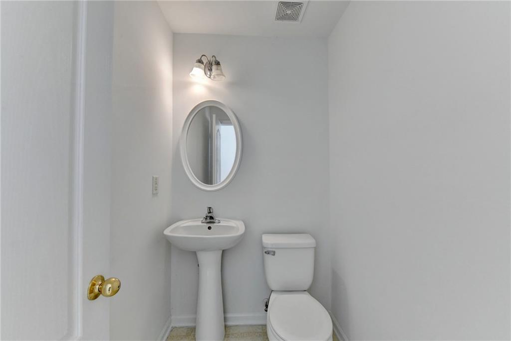 6383 Grand Hickory Drive Property Photo 23