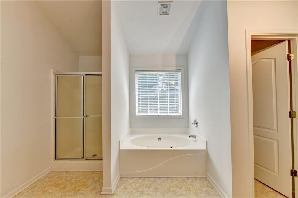 6383 Grand Hickory Drive Property Photo 35
