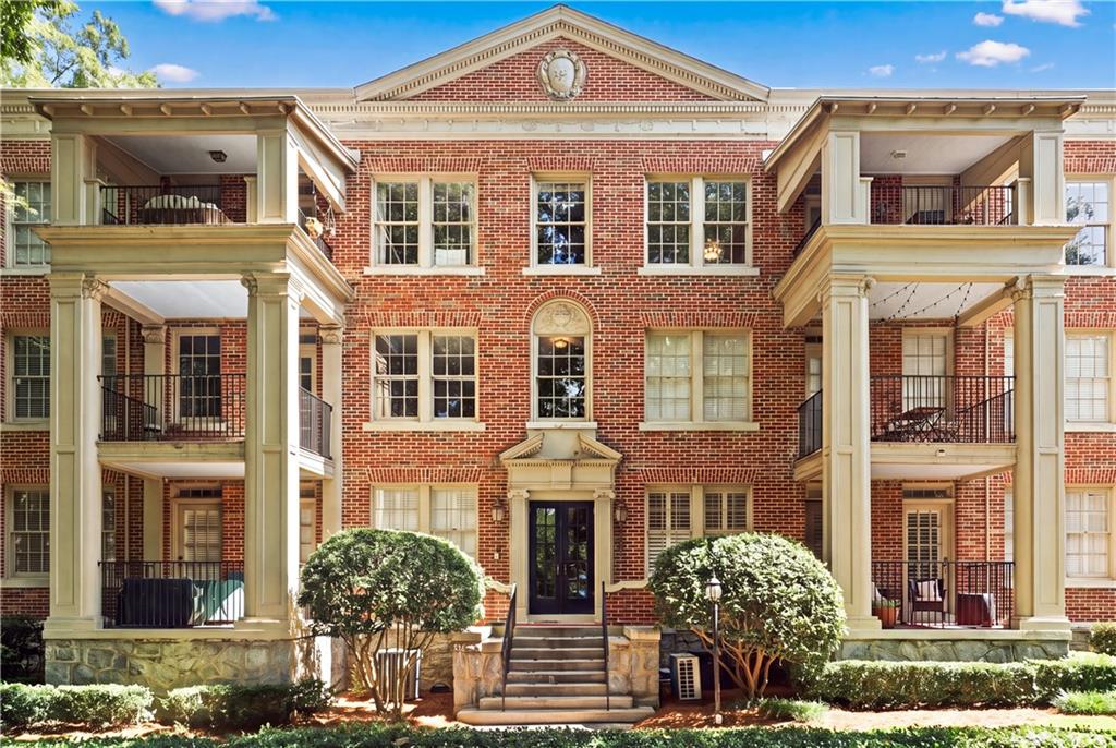 2814 Peachtree Road Nw Unit 11 Property Photo 1