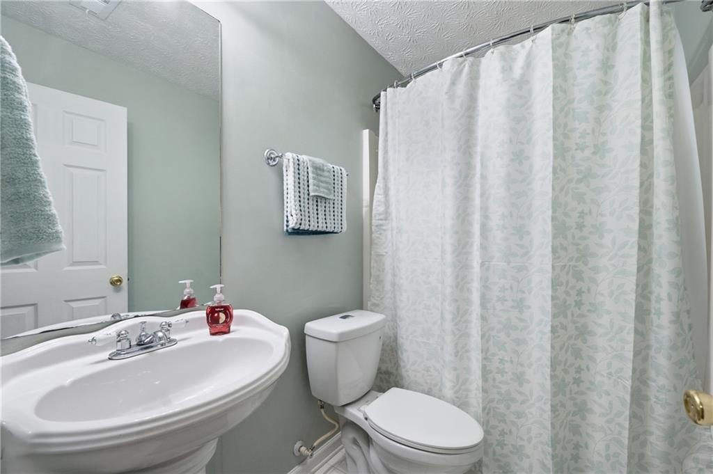 1059 Athena Court Property Photo 25