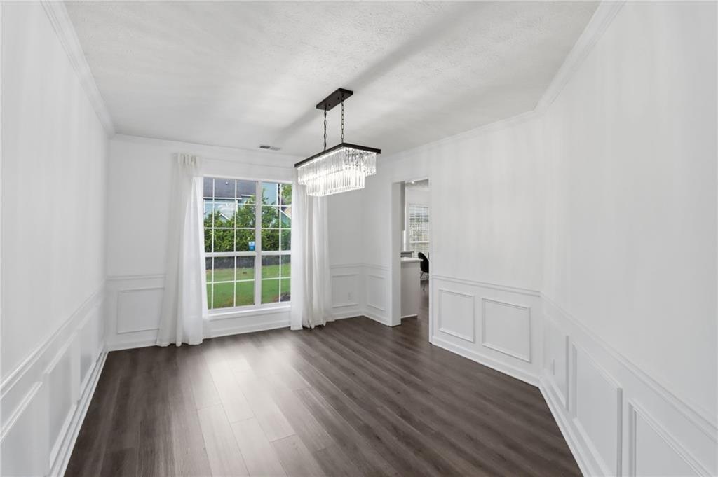 2765 Suwanee Lakes Trail Property Photo 13