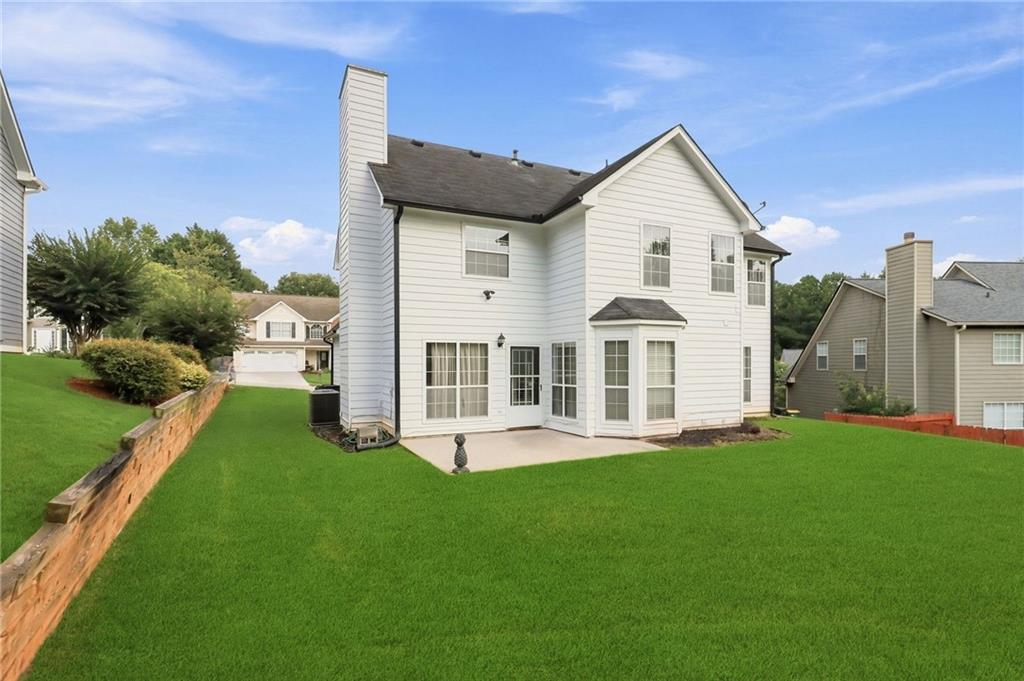 2765 Suwanee Lakes Trail Property Photo 40