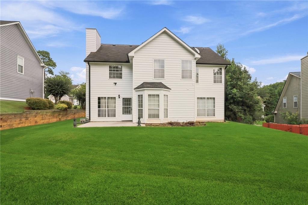 2765 Suwanee Lakes Trail Property Photo 41