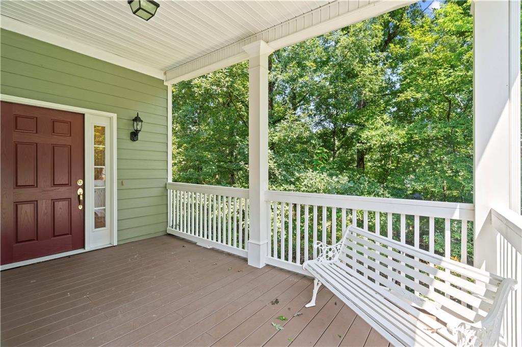 185 Thornwood Drive Se Property Photo 7
