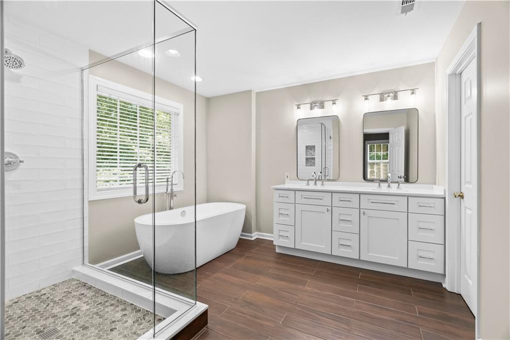 185 Thornwood Drive Se Property Photo 27