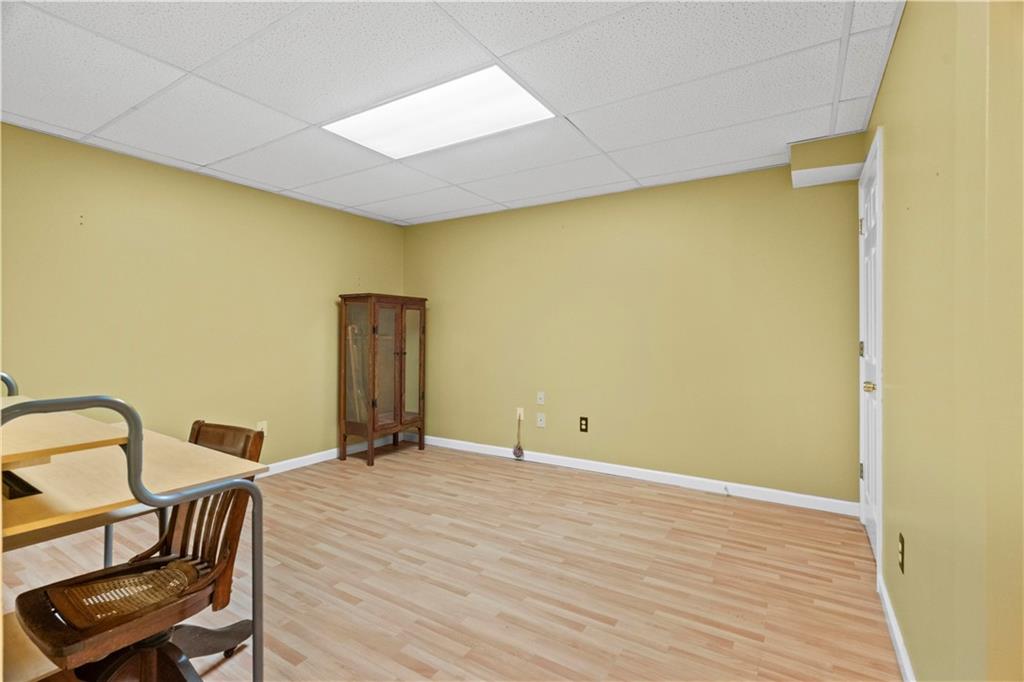 185 Thornwood Drive Se Property Photo 39