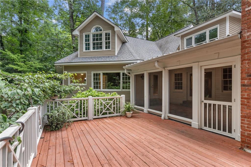 1037 Davis Drive Property Photo 17