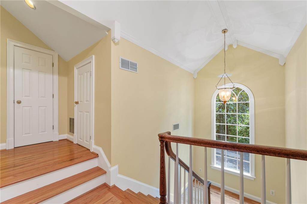 1037 Davis Drive Property Photo 30