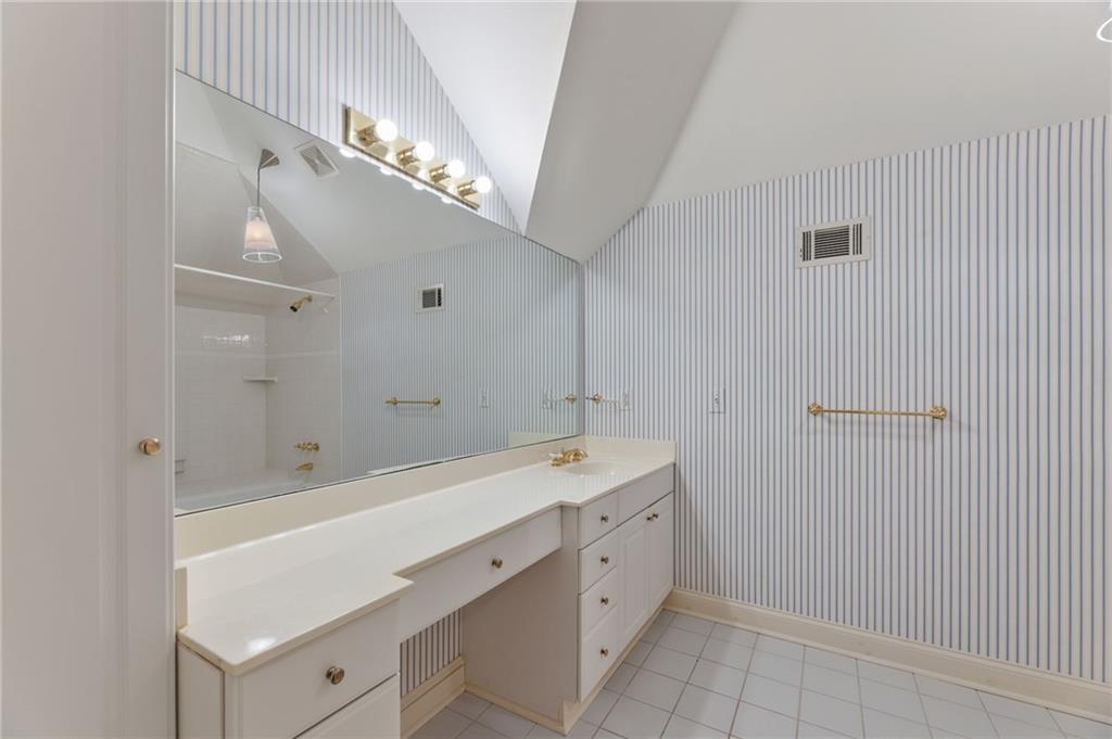1037 Davis Drive Property Photo 35
