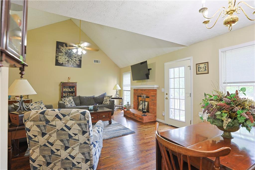 2015 Harfield Ct Property Photo 33