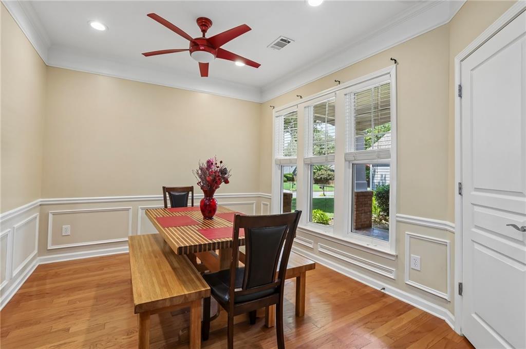 5055 Rembrant Drive Property Photo 7