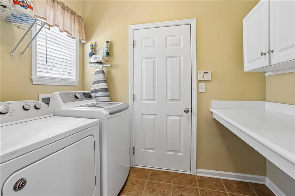 5055 Rembrant Drive Property Photo 16