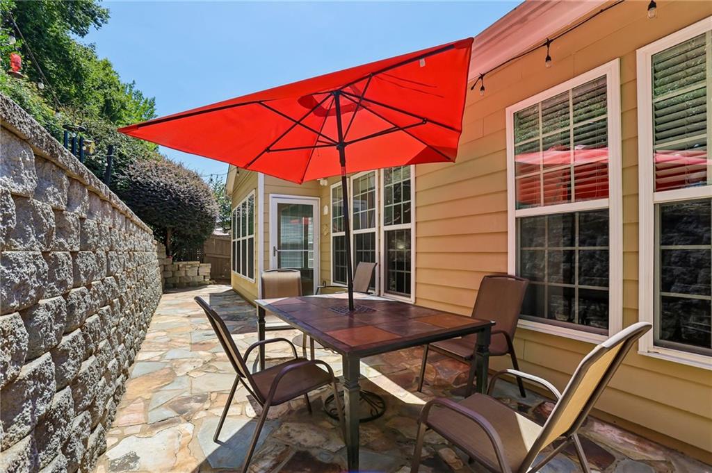5055 Rembrant Drive Property Photo 18