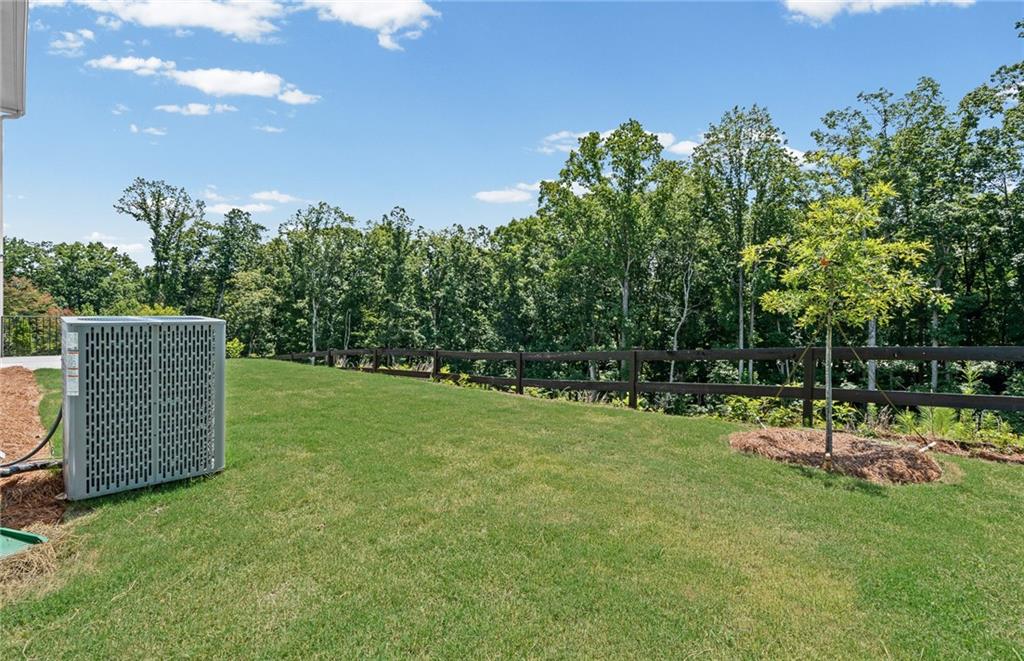 2922 Salinger Way Property Photo 20