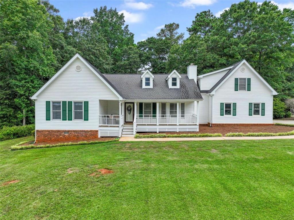 345 Lakefront Drive