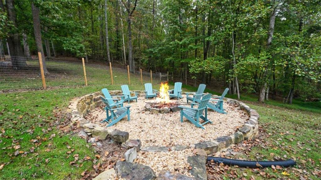 237 Chestnut Gap Road Property Photo 44