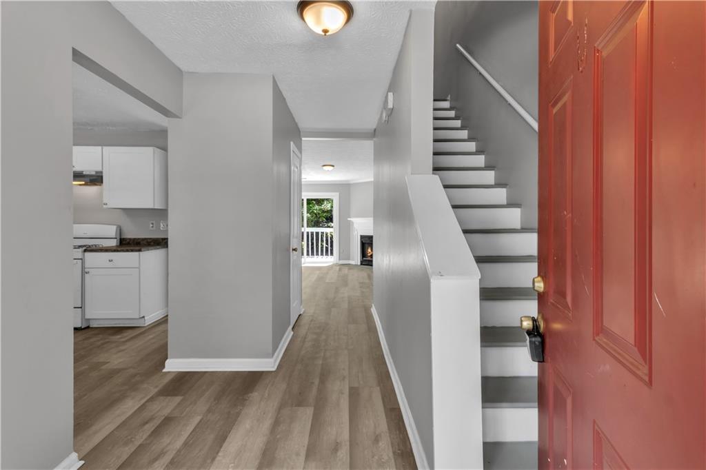 3559 Ashley Station Drive Sw Property Photo 2