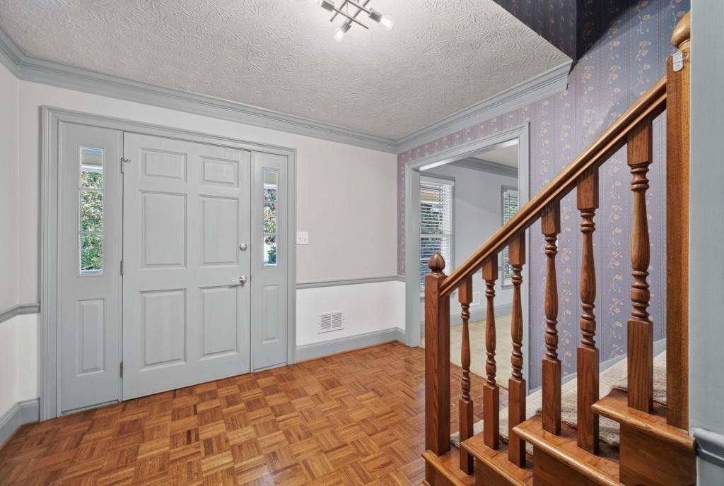 1875 Oak Road Property Photo 5