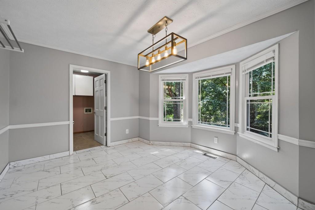 1875 Oak Road Property Photo 17
