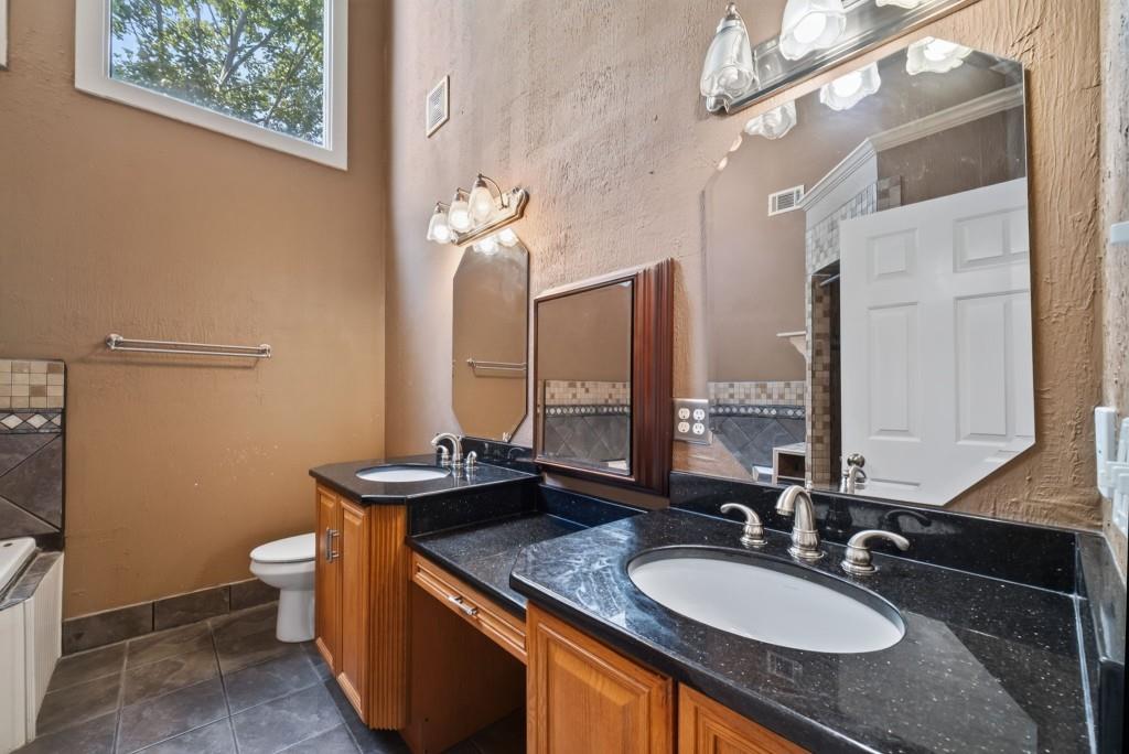 1875 Oak Road Property Photo 29