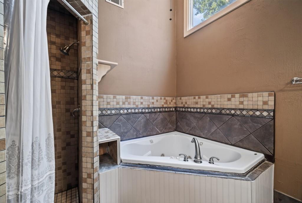 1875 Oak Road Property Photo 32