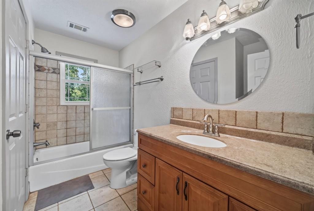 1875 Oak Road Property Photo 38