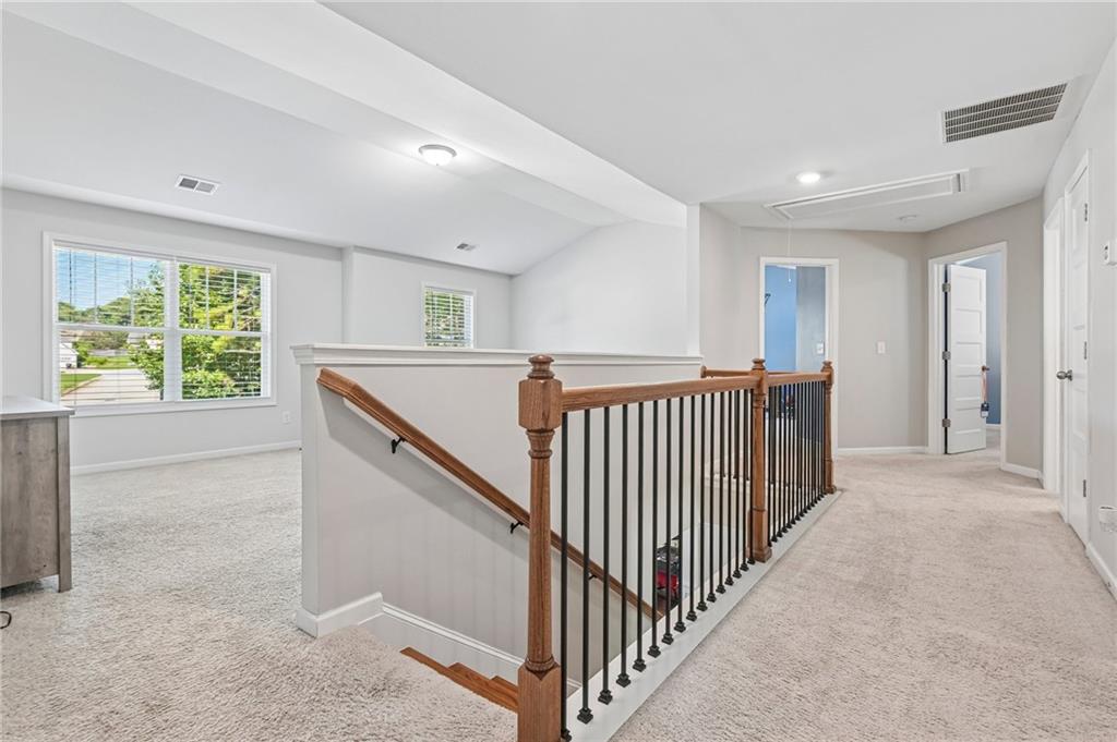 512 Clinton Drive Property Photo 14