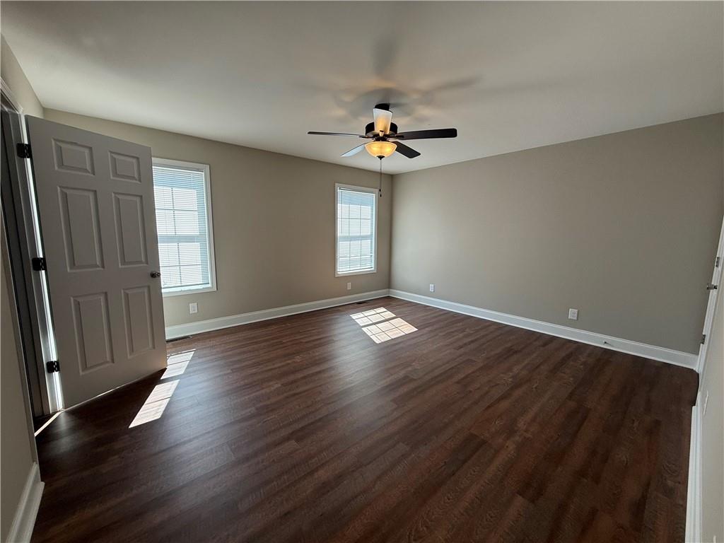 5915 Maiden Lane Property Photo 5