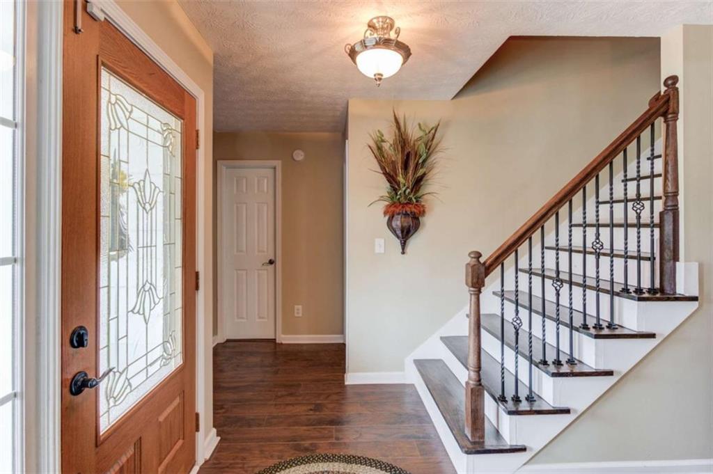 2037 Windfield Drive Property Photo 10