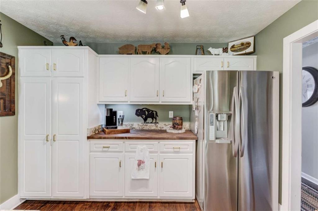 2037 Windfield Drive Property Photo 19