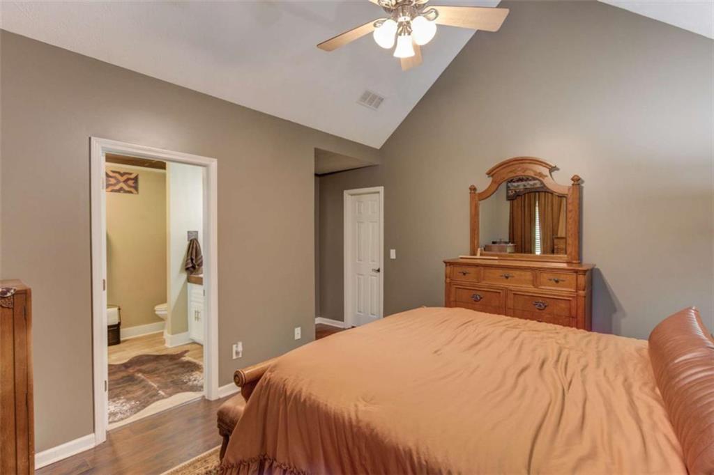 2037 Windfield Drive Property Photo 23