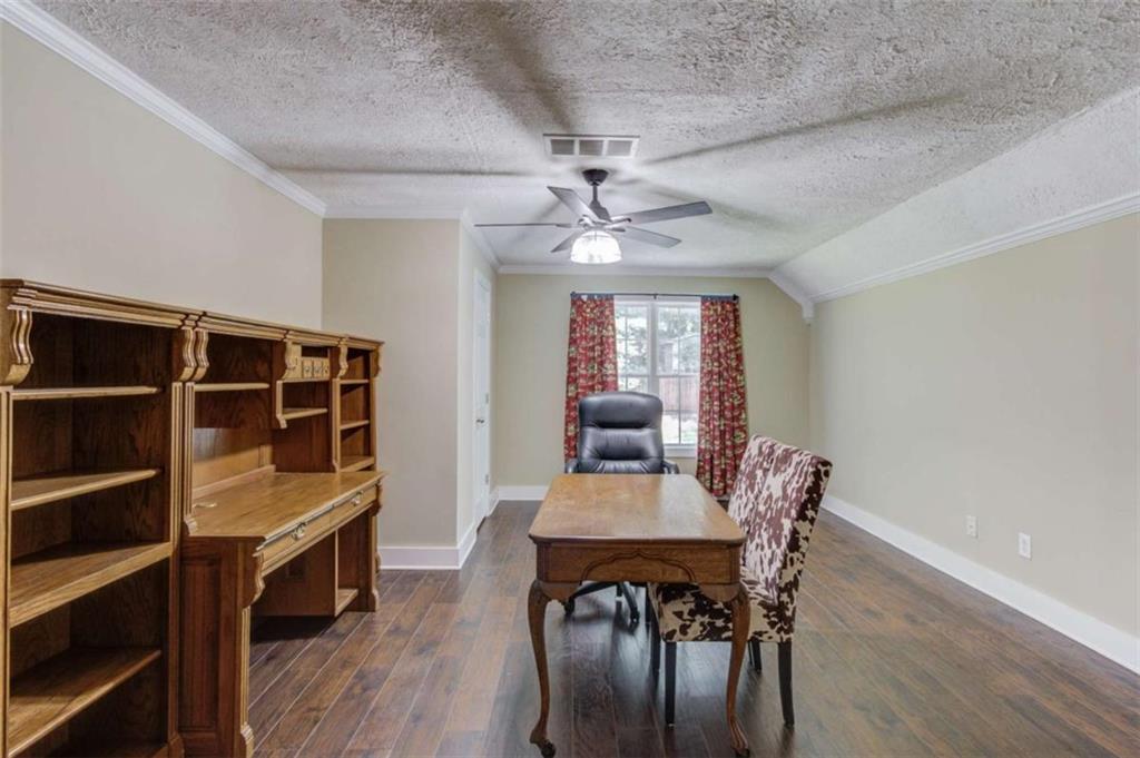 2037 Windfield Drive Property Photo 34