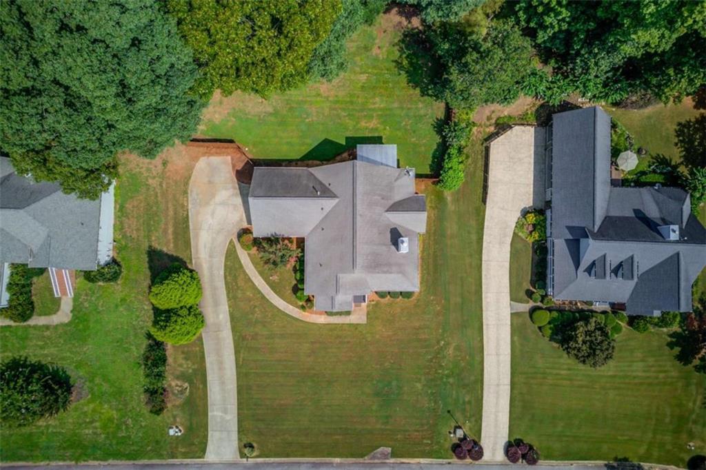 2037 Windfield Drive Property Photo 43