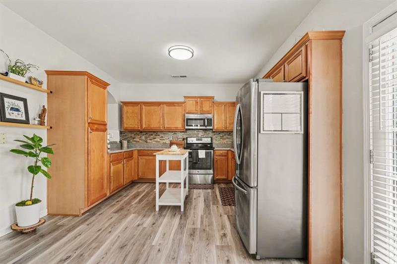 136 Meeting Place Property Photo 17