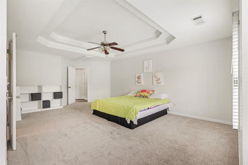 136 Meeting Place Property Photo 29