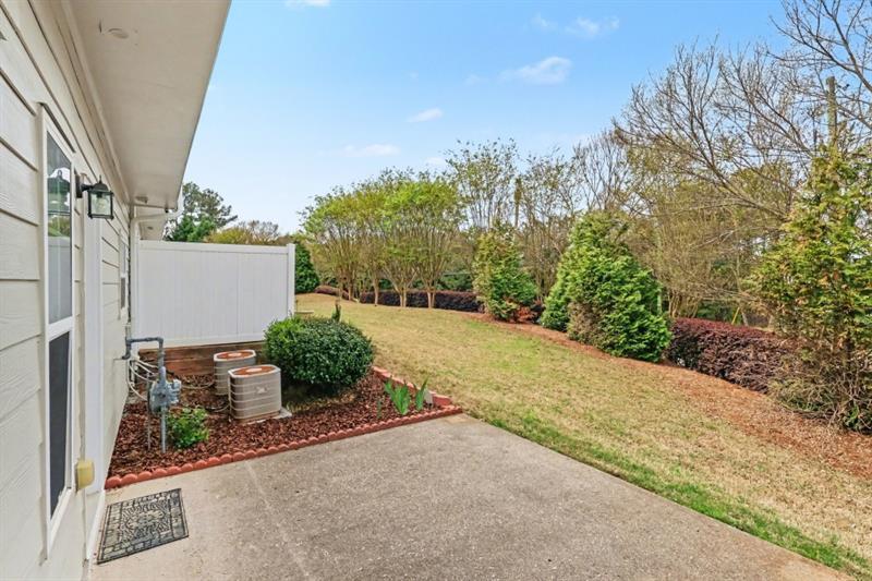 136 Meeting Place Property Photo 34