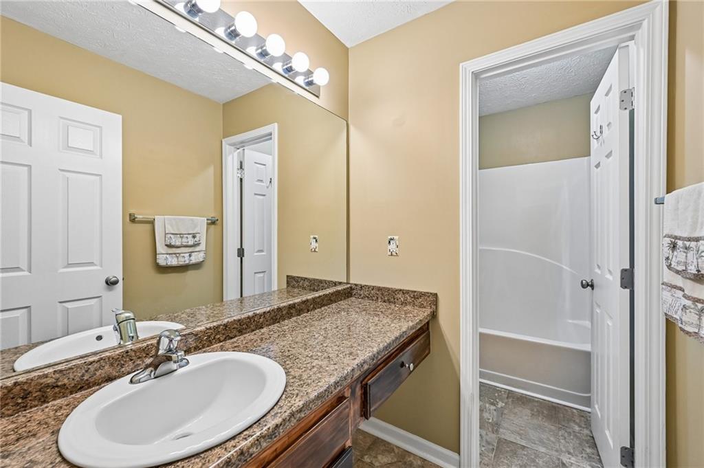 207 Overlook Court Property Photo 20
