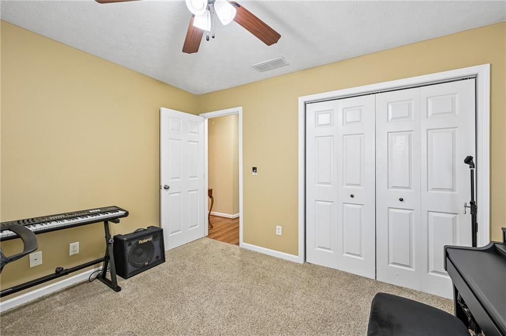 207 Overlook Court Property Photo 26