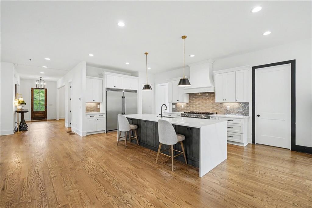 609 Reed Rd. Property Photo 4
