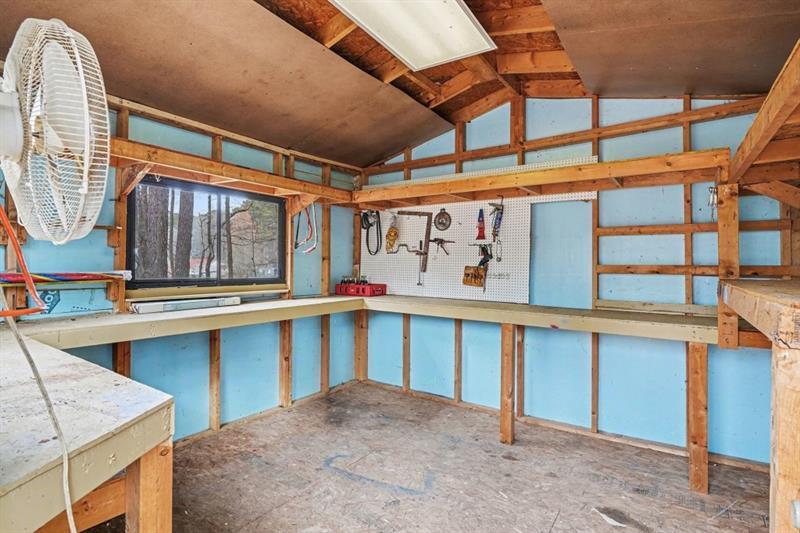 114 Copeland Property Photo 8